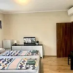 Fresh House